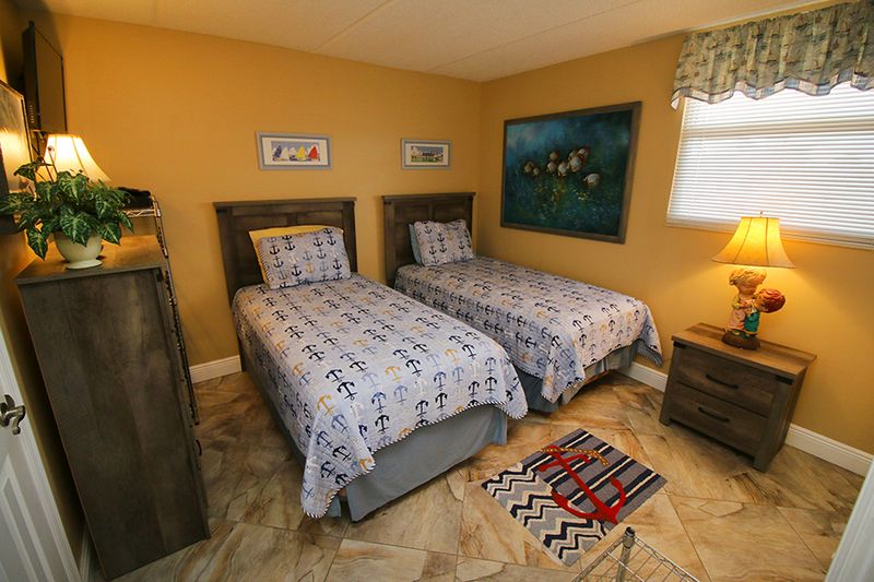 110 Southpoint Condos